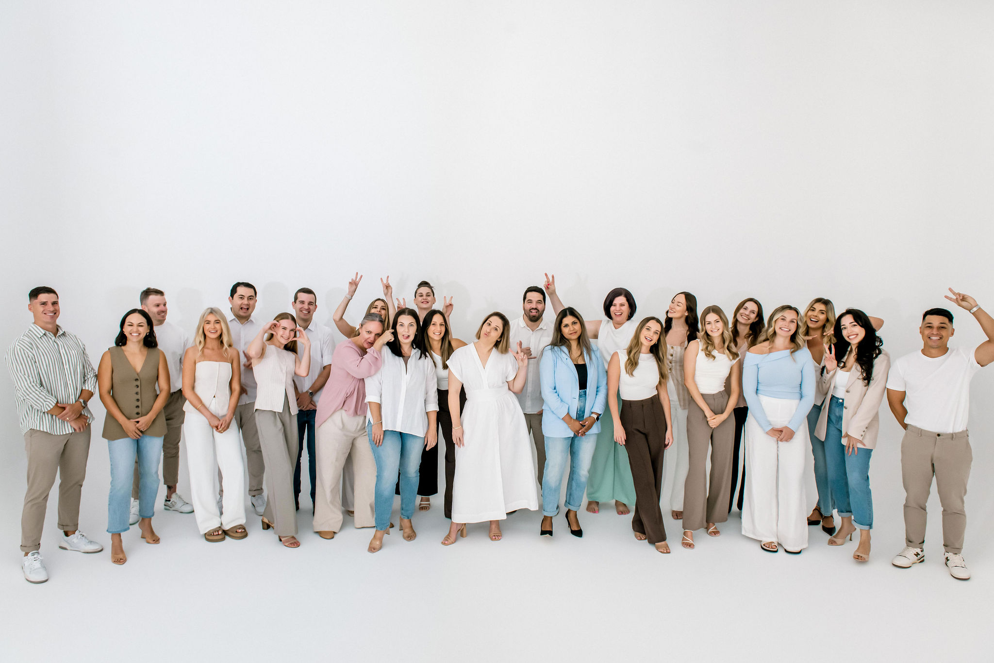 Introducing New Wave Digital Marketing 1 New Wave Group